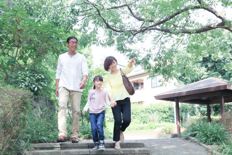 people_141010-2